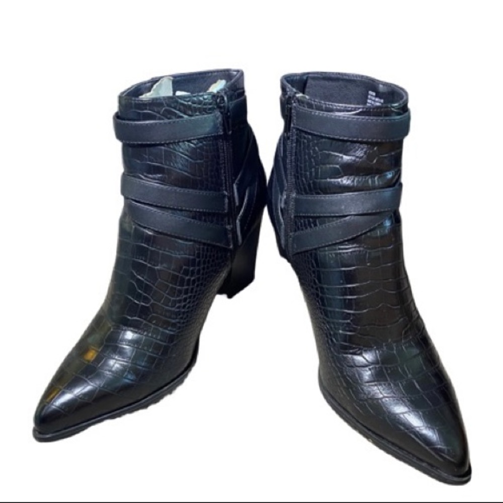 Black boots